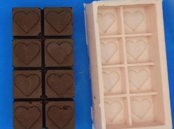 Silicone for chocolate molds (3)