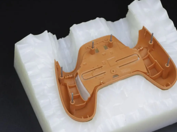 Translucent platinum silicone for prototype molds